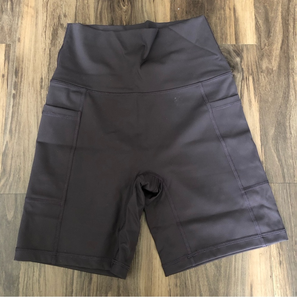 Offline By Aerie 7” Inseam Biker Short